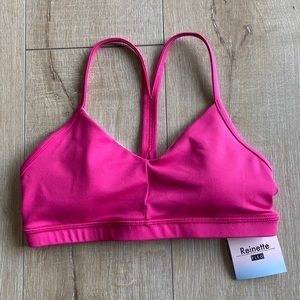 NWT Fleo Reinette sports bra in Cabaret